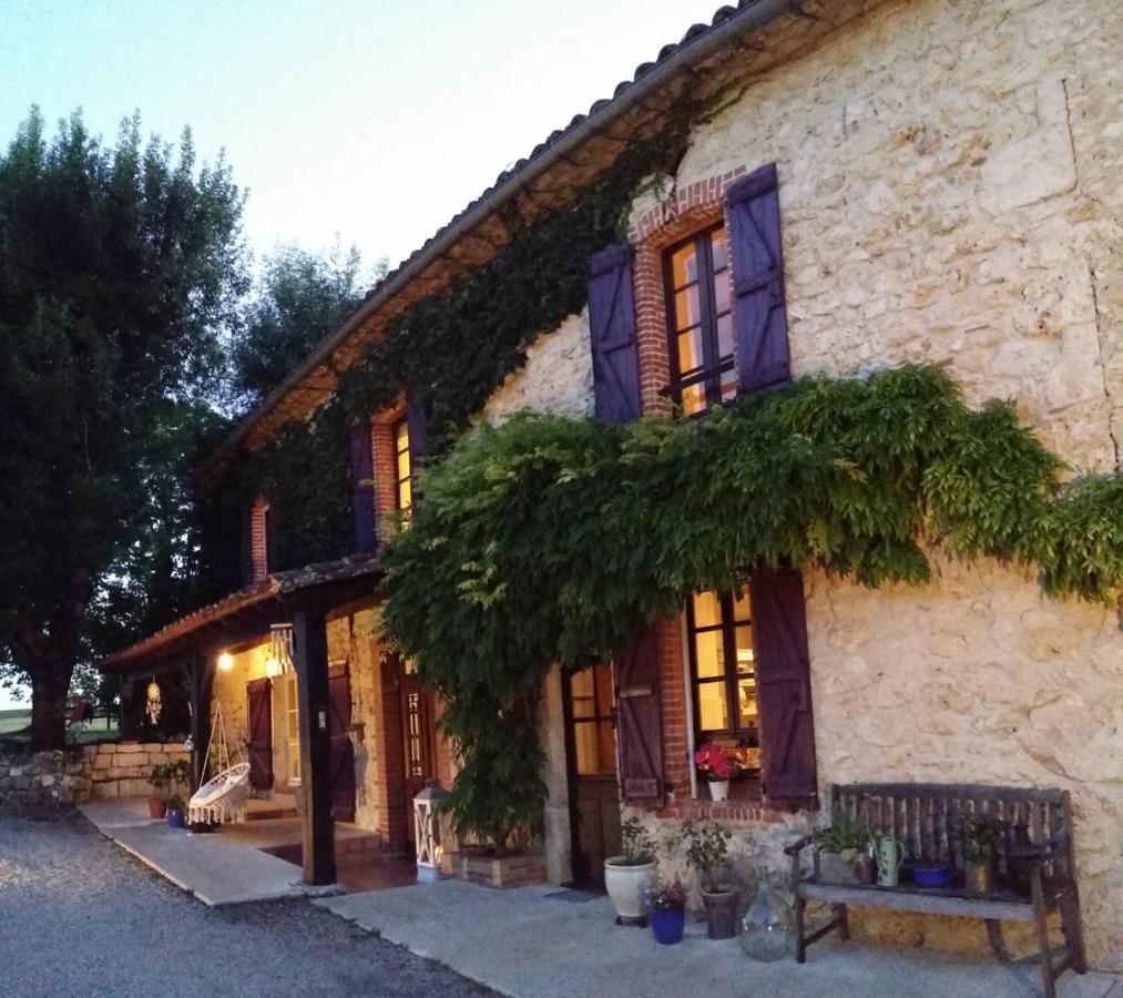 Sur Mon Chemin Chambres D'Hotes Cahuzac-sur-Vère Esterno foto