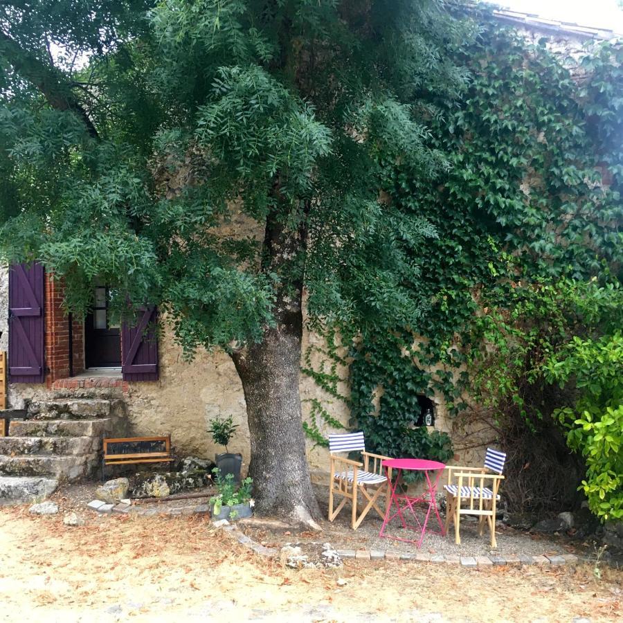 Sur Mon Chemin Chambres D'Hotes Cahuzac-sur-Vère Esterno foto